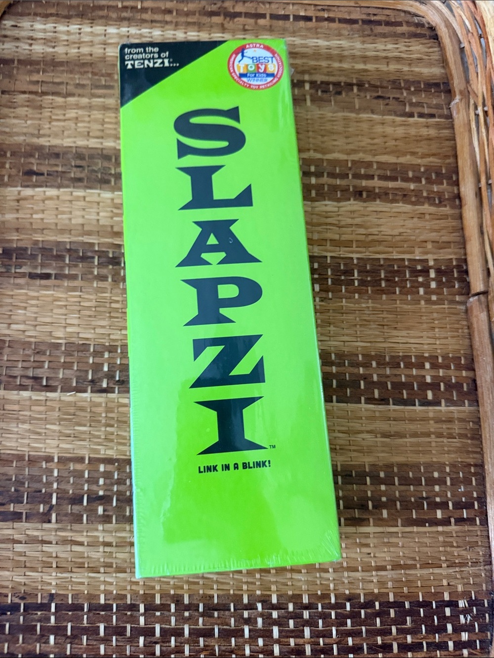 SLAPZI card game
